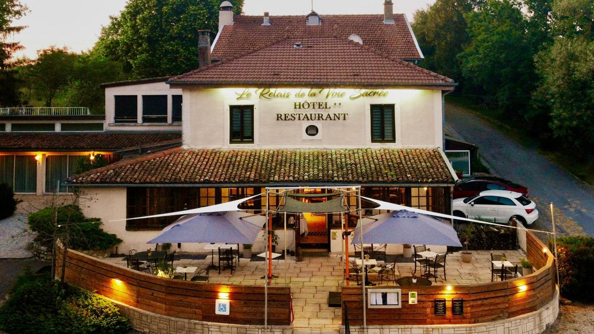 Hotel Relais de la Voie Sacrée Issoncourt Exterior foto